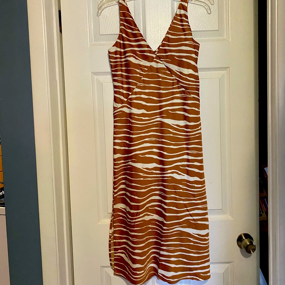 Women’s dress